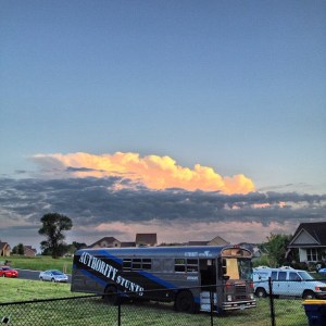 1003707_415583405224336_678621527_n